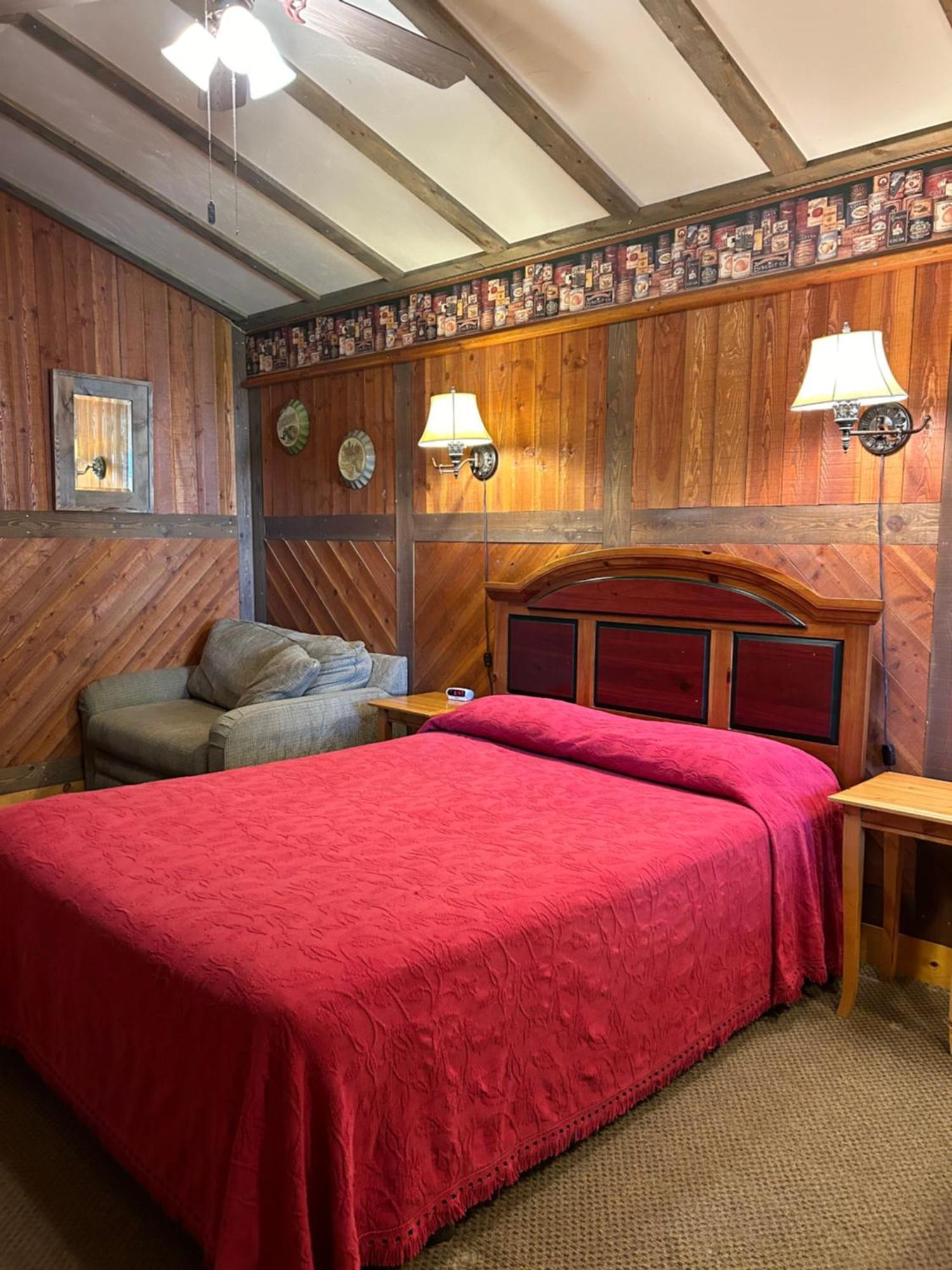 Moore'S Old Pine Inn Marysvale Zewnętrze zdjęcie